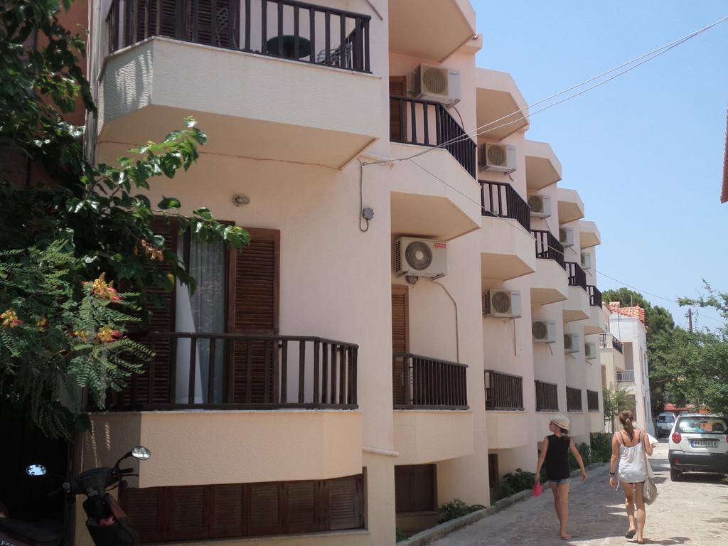Galini Hotel Skála Eresoú Exteriör bild